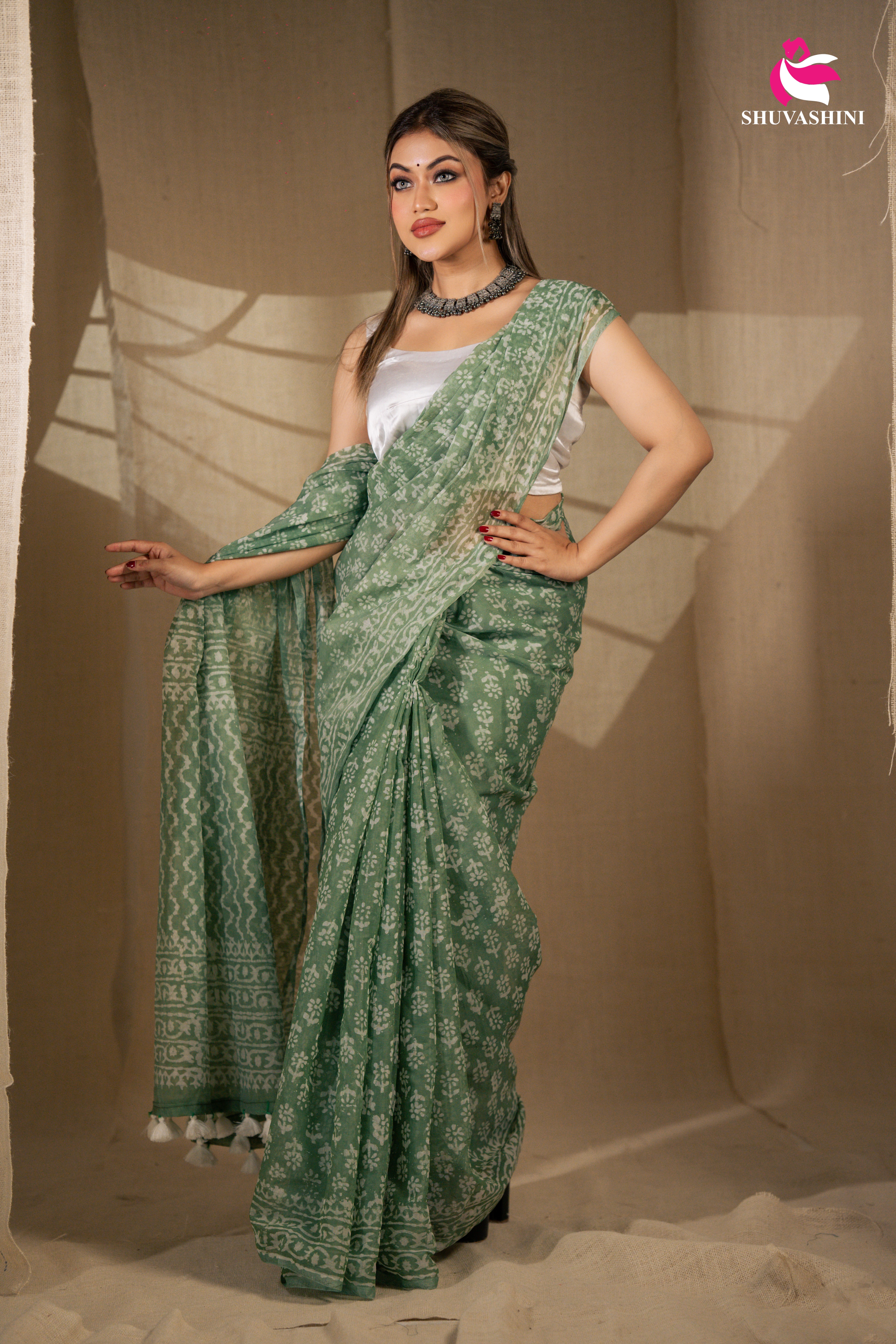 Semi Muslin Saree