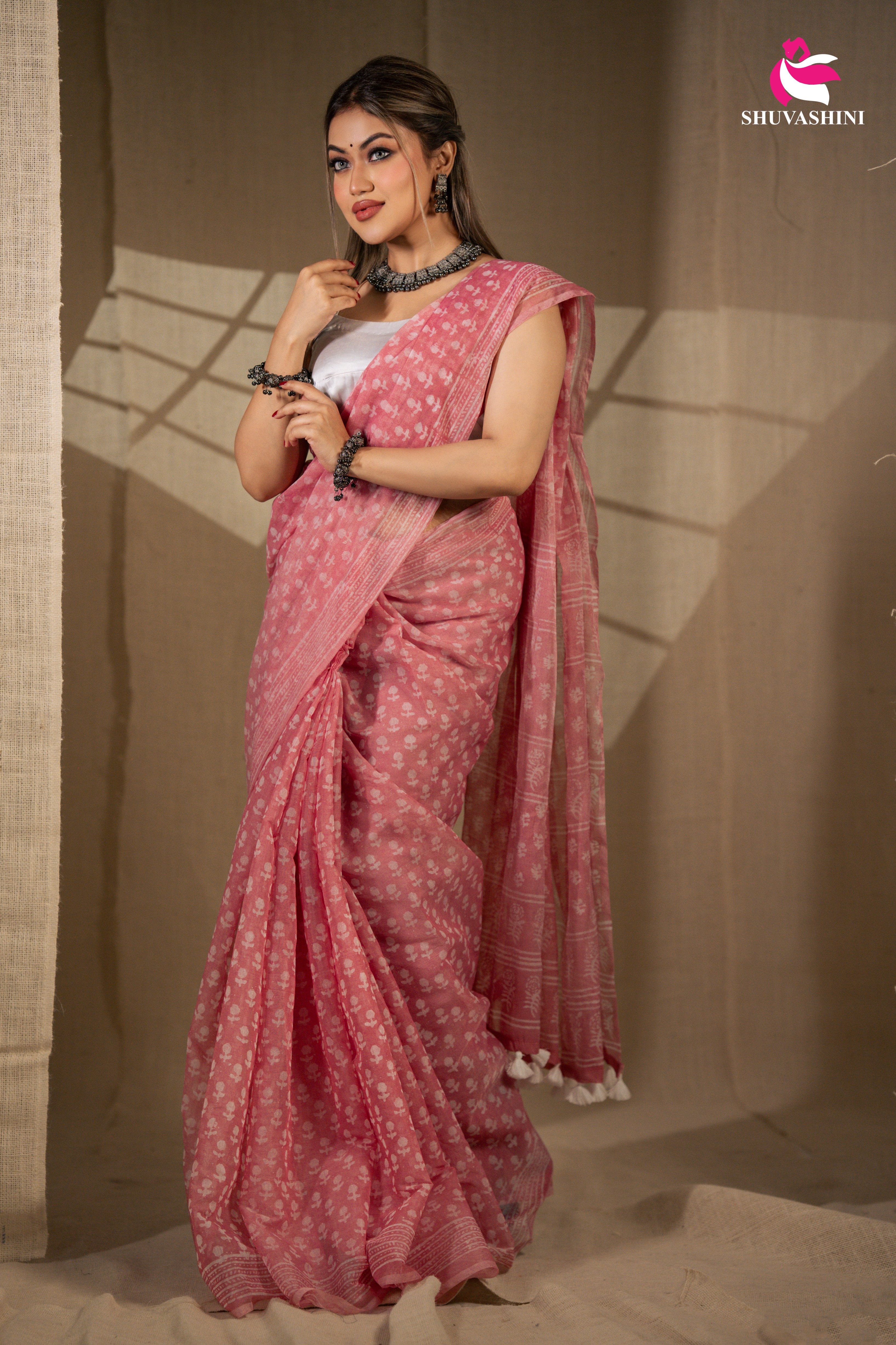 Semi Muslin Saree